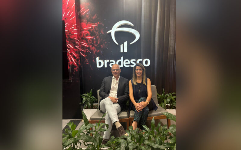 Ricardo Roman Jr, Co-CEO da Interamerican Network e Andréia Fontelles, Superintendente Executiva de Cartões do Banco Bradesco