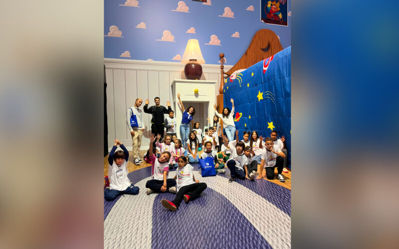 Zurich Seguros realiza ação especial e leva crianças do Instituto Próxima Geração ao Mundo Pixar / Foto: Divulgação