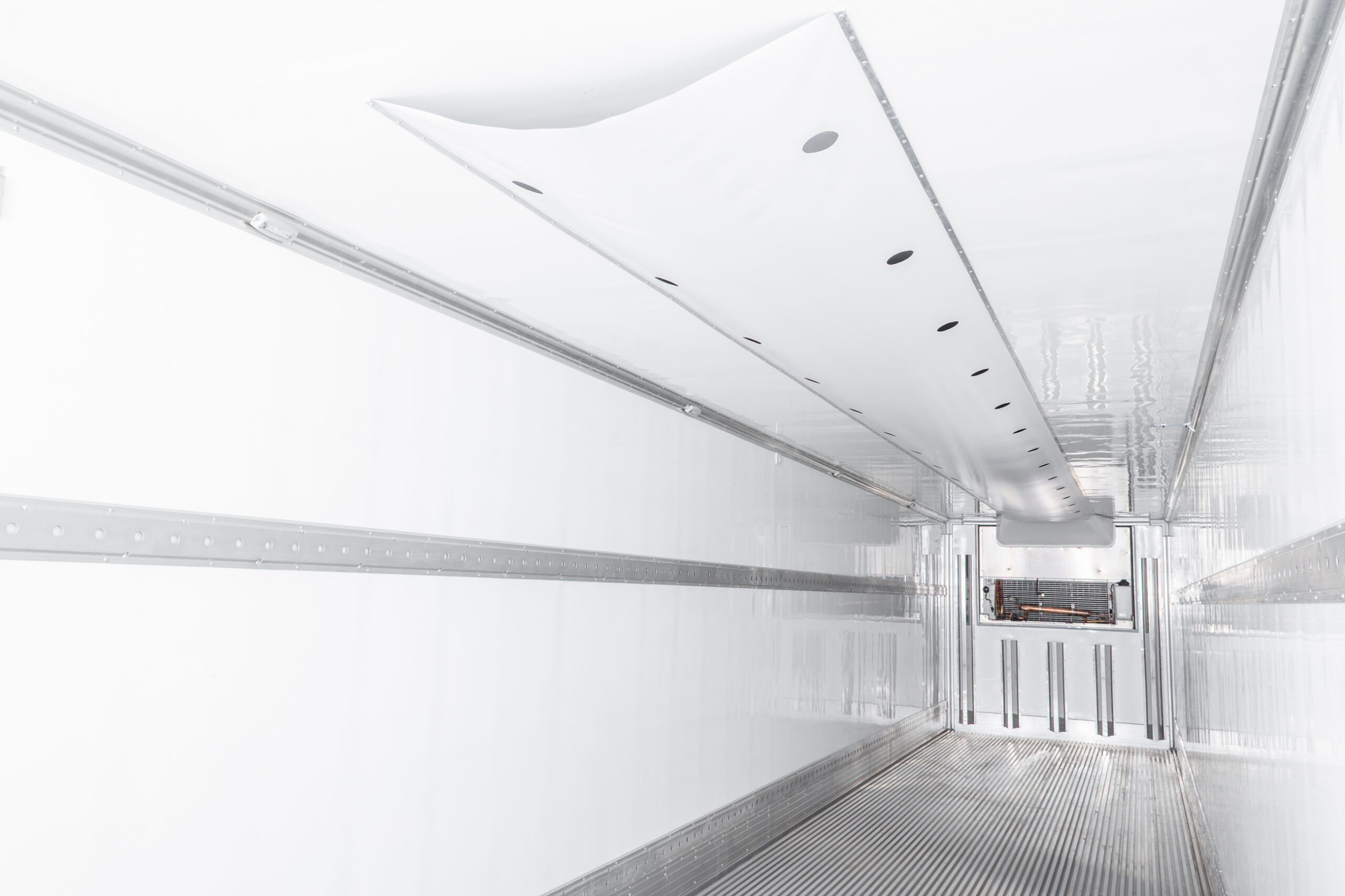 Estrutura interna do Furgão Frigorífico Librelato